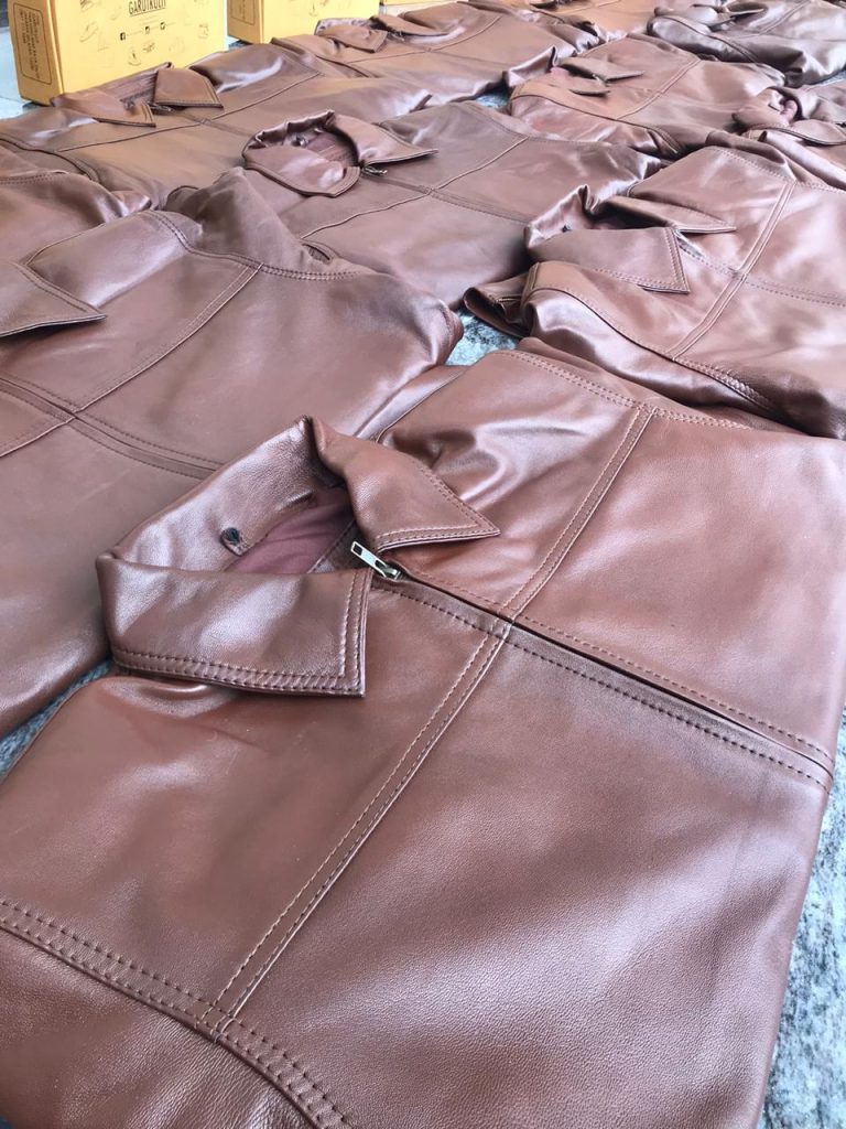 Souvenir perusahaan Garut Kulit Bina Pertiwi Astra Leather Jacket